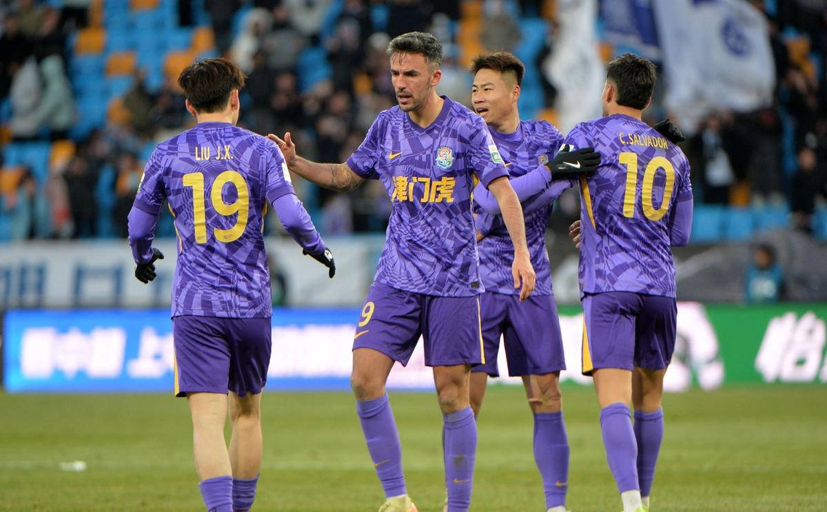 九游游戏中心官网G2前途光明！，纳达尔新星战术调整表现突出引发球迷热议(纳达尔拿过几个美网)